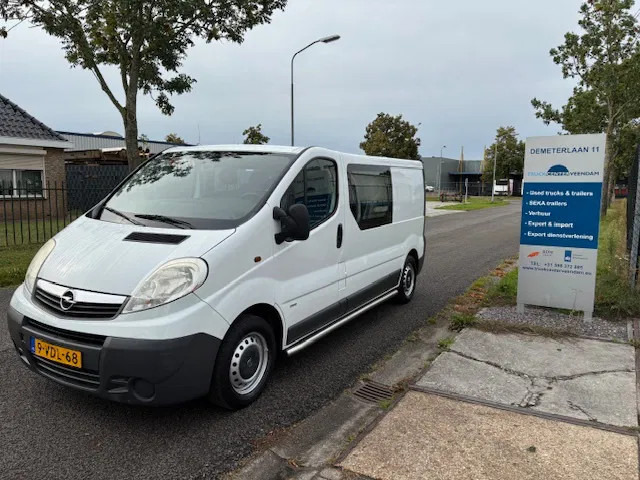 Opel Vivaro 2 2.0Cdti /84kW-E4 crew cab L2H1 - Fourgonnette, Utilitaire double cabine: photos 1 Opel Vivaro 2 2.0Cdti /84kW-E4 crew cab L2H1 - Fourgonnette, Utilitaire double cabine: photos 1