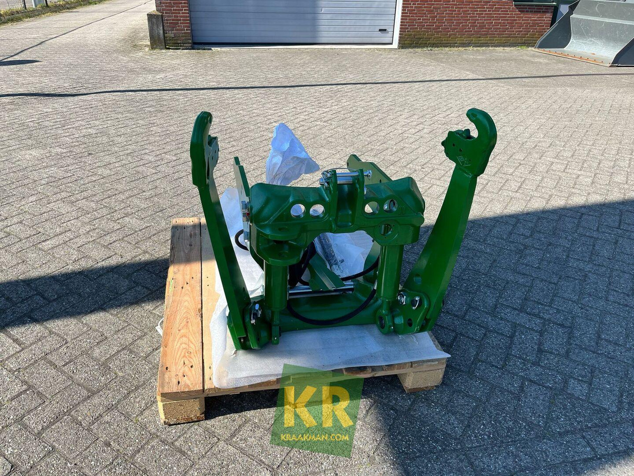 32kN SLF fronthef Zuidberg - Accessoire pour Machine agricole: photos 1 32kN SLF fronthef Zuidberg - Accessoire pour Machine agricole: photos 1