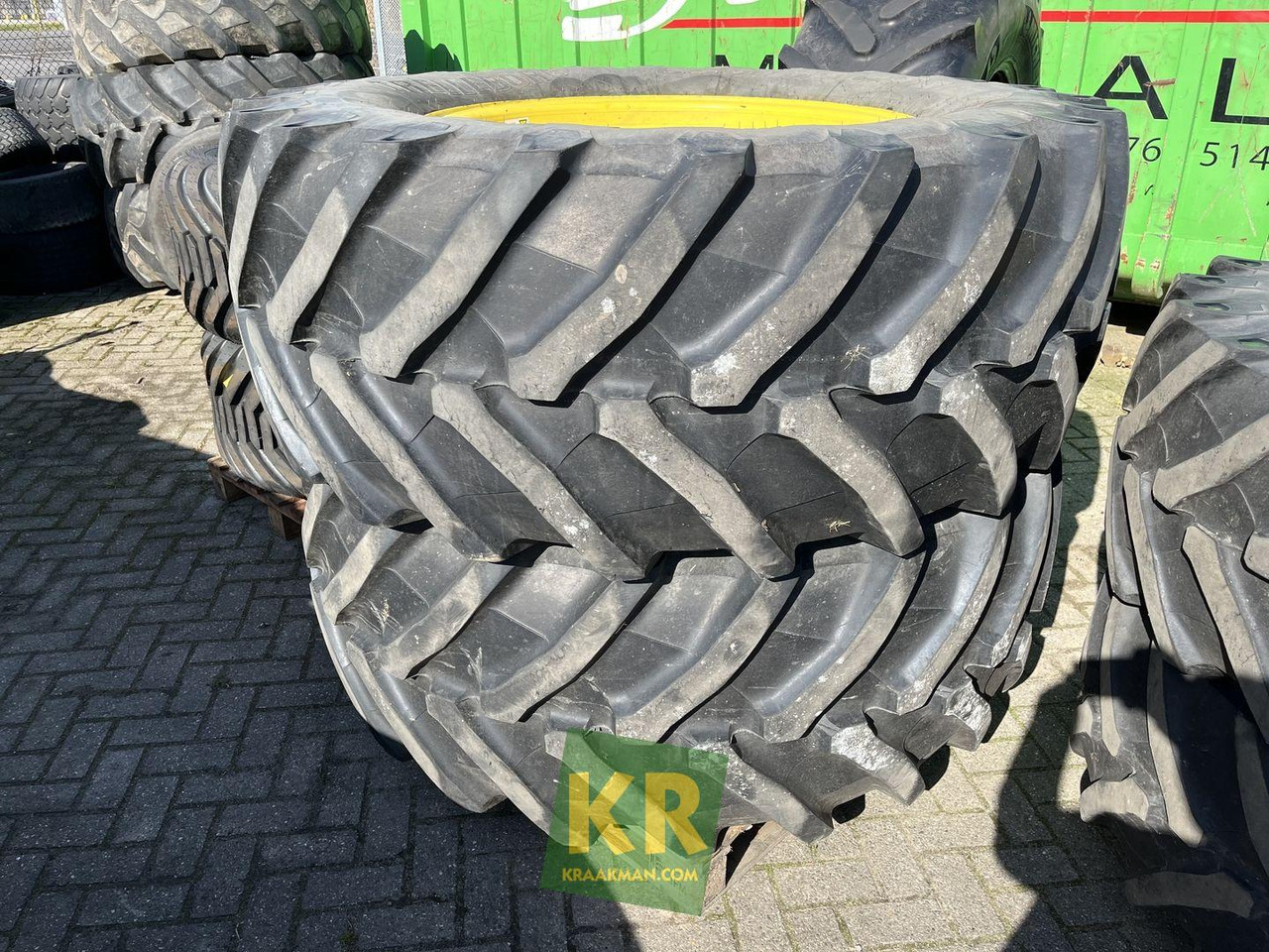 Banden Trelleborg Trelleborg - Roue complète pour Machine agricole: photos 3 Banden Trelleborg Trelleborg - Roue complète pour Machine agricole: photos 3