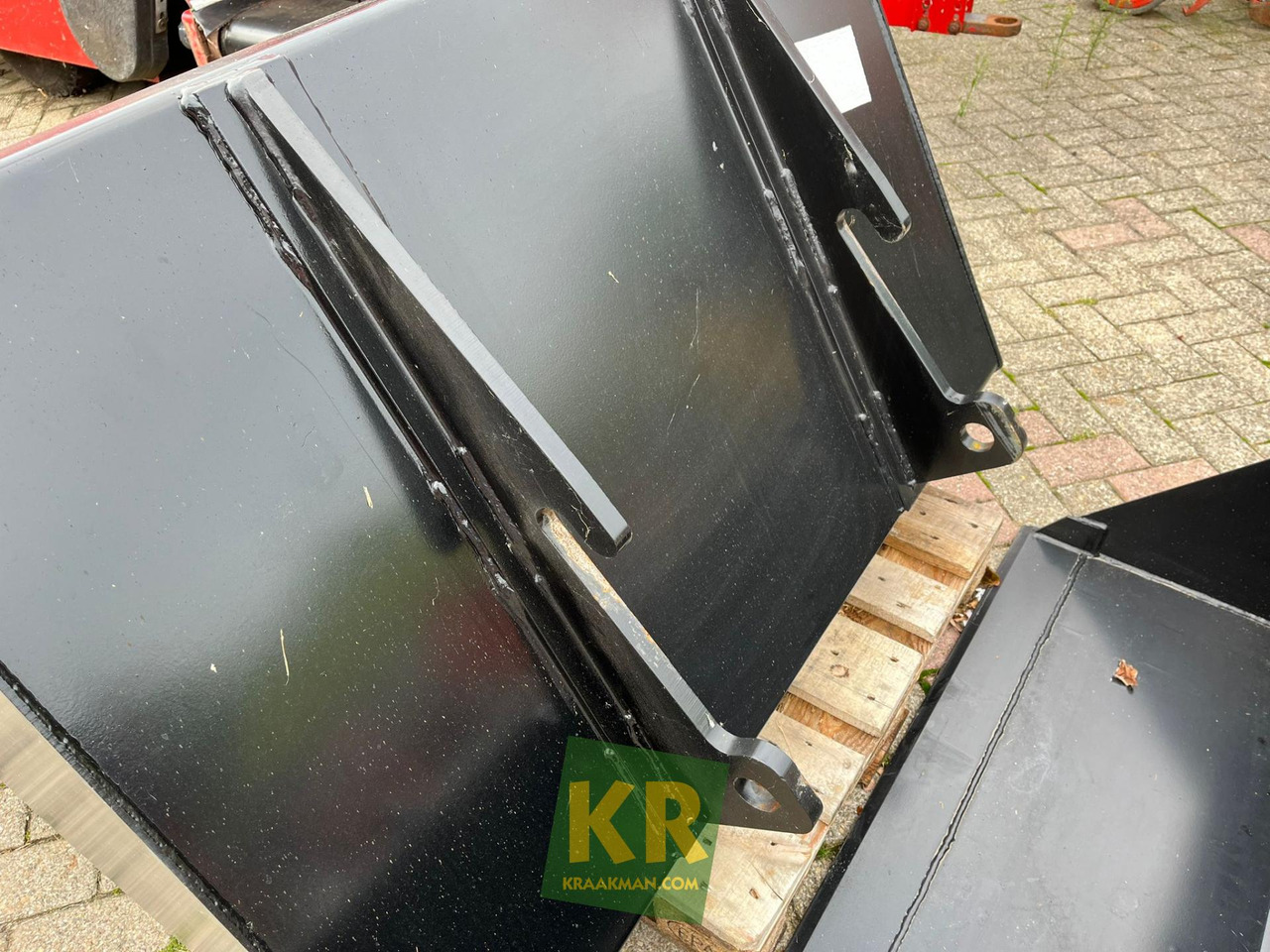Giant Voorzetstukken - Godet pour chargeur pour Engins de chantier: photos 3 Giant Voorzetstukken - Godet pour chargeur pour Engins de chantier: photos 3