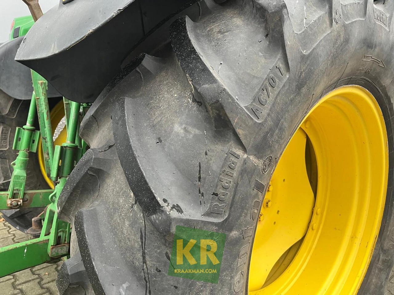 John Deere 6115R - Tracteur agricole: photos 5 John Deere 6115R - Tracteur agricole: photos 5