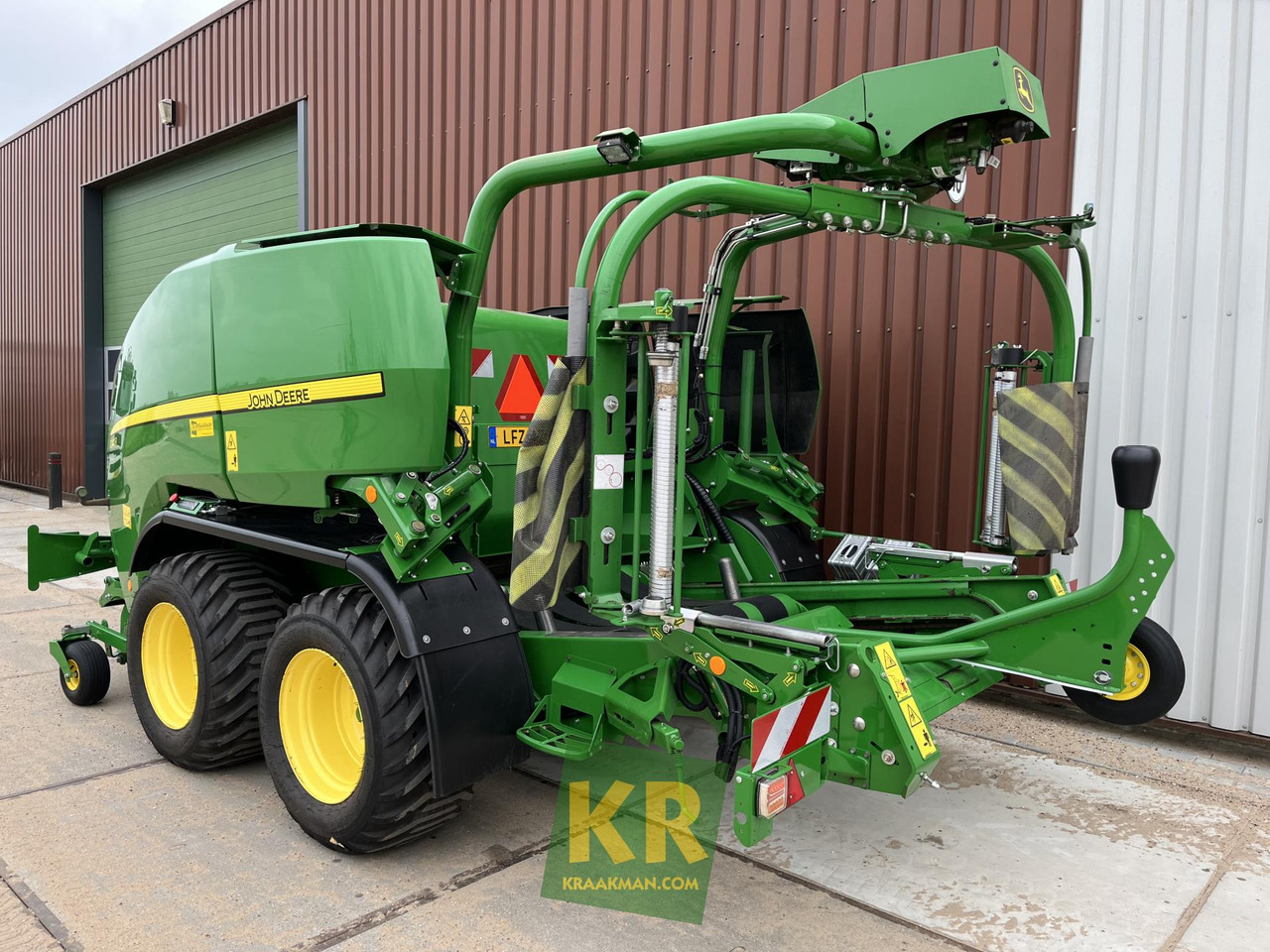 John Deere C441R - Presse à balles rondes: photos 3 John Deere C441R - Presse à balles rondes: photos 3