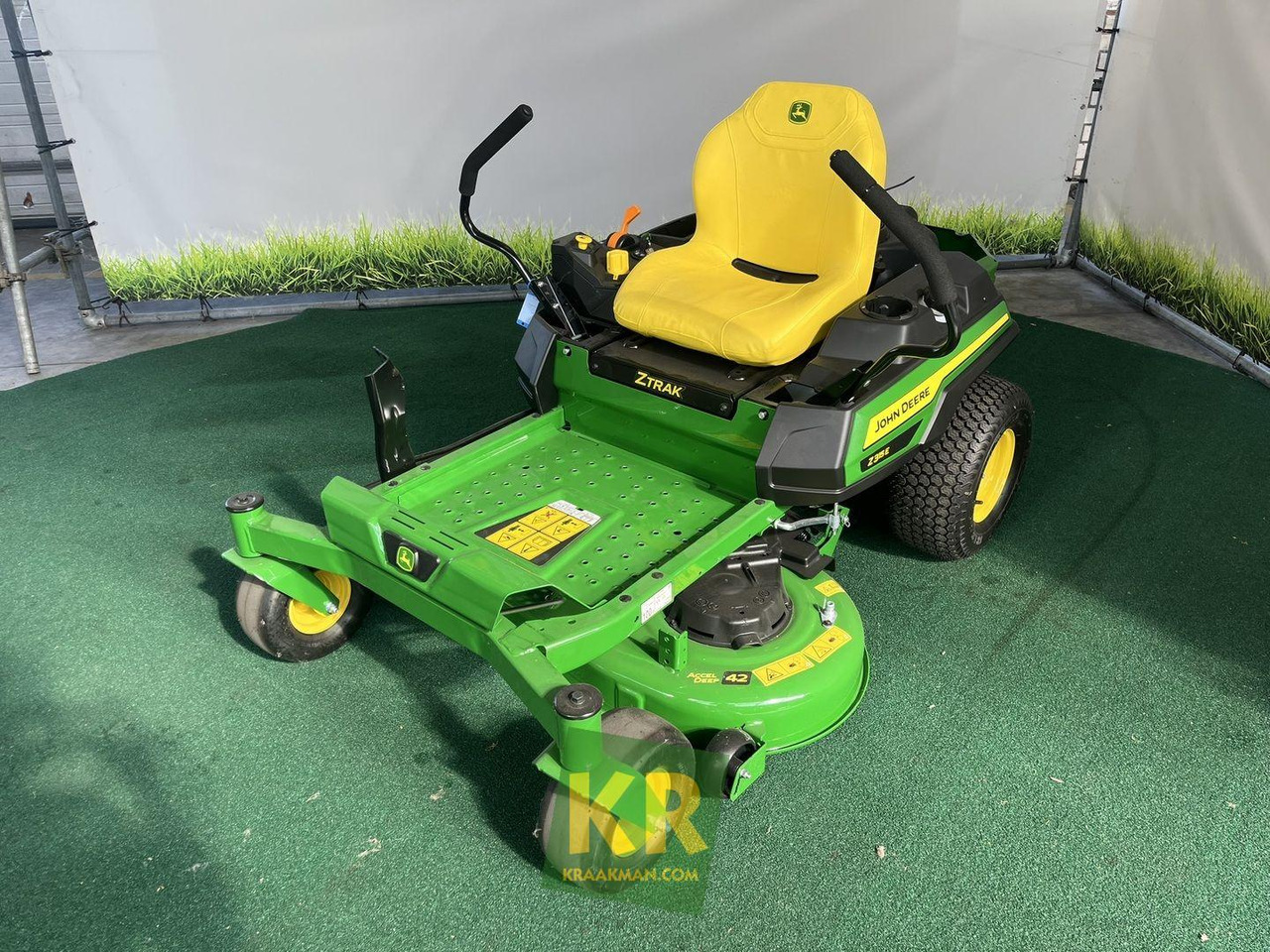 John Deere Z315E Zeroturn maaier  - Motofaucheuse: photos 2 John Deere Z315E Zeroturn maaier  - Motofaucheuse: photos 2