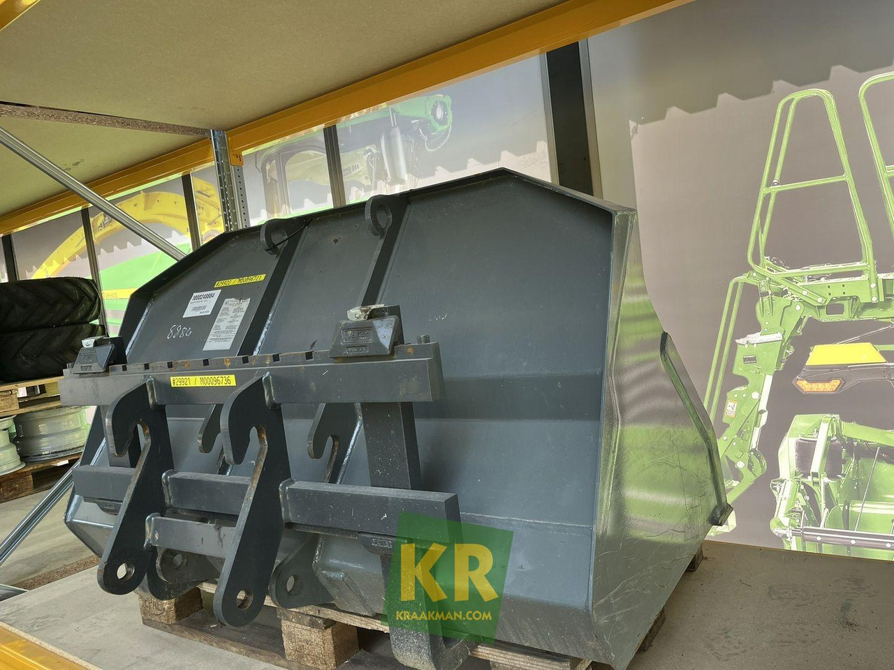 Kramer Voorzetstukken - Godet pour chargeur: photos 1 Kramer Voorzetstukken - Godet pour chargeur: photos 1