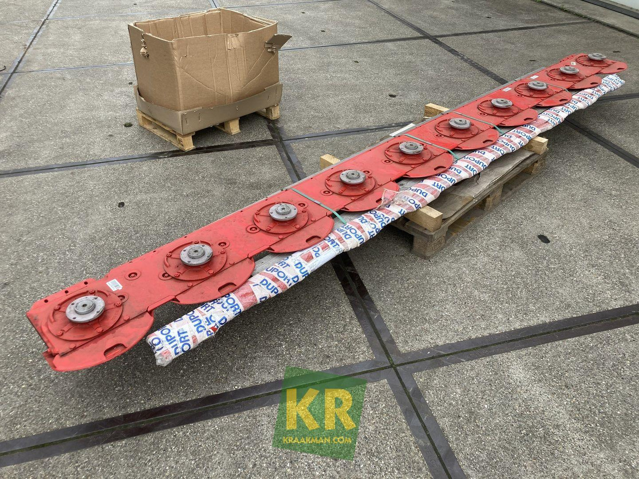 Pottinger Maaibalk Novacat 442 + S12 - Faucheuse: photos 3 Pottinger Maaibalk Novacat 442 + S12 - Faucheuse: photos 3