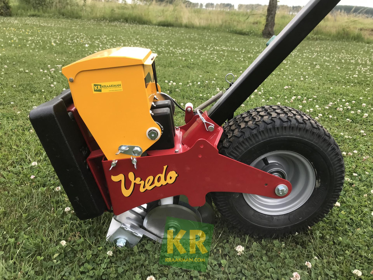 Turf Buddy Vredo - Outils du sol: photos 2 Turf Buddy Vredo - Outils du sol: photos 2