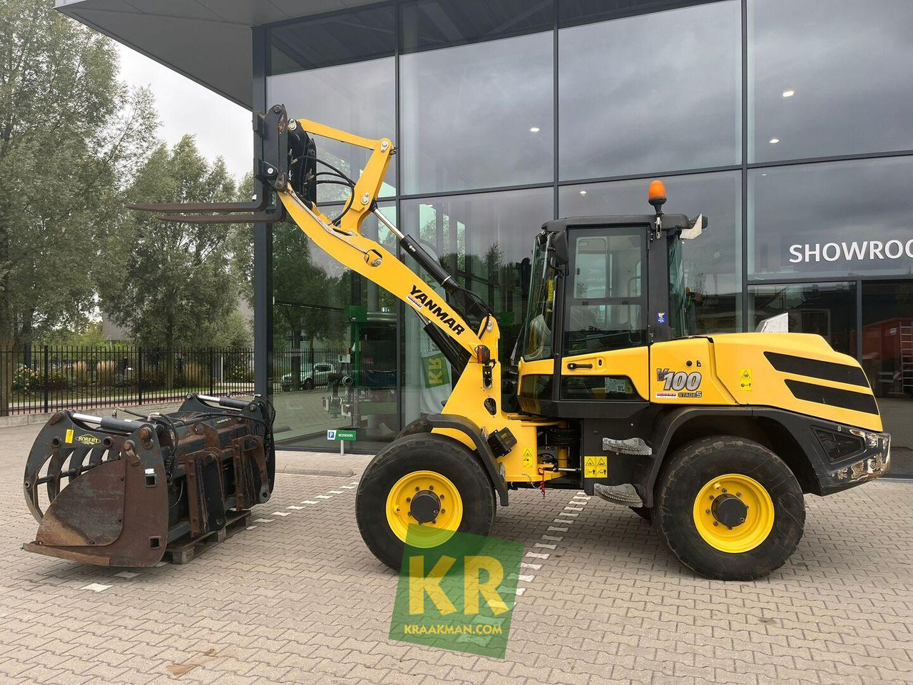 Yanmar V100 shovel - Chargeuse sur pneus: photos 2 Yanmar V100 shovel - Chargeuse sur pneus: photos 2