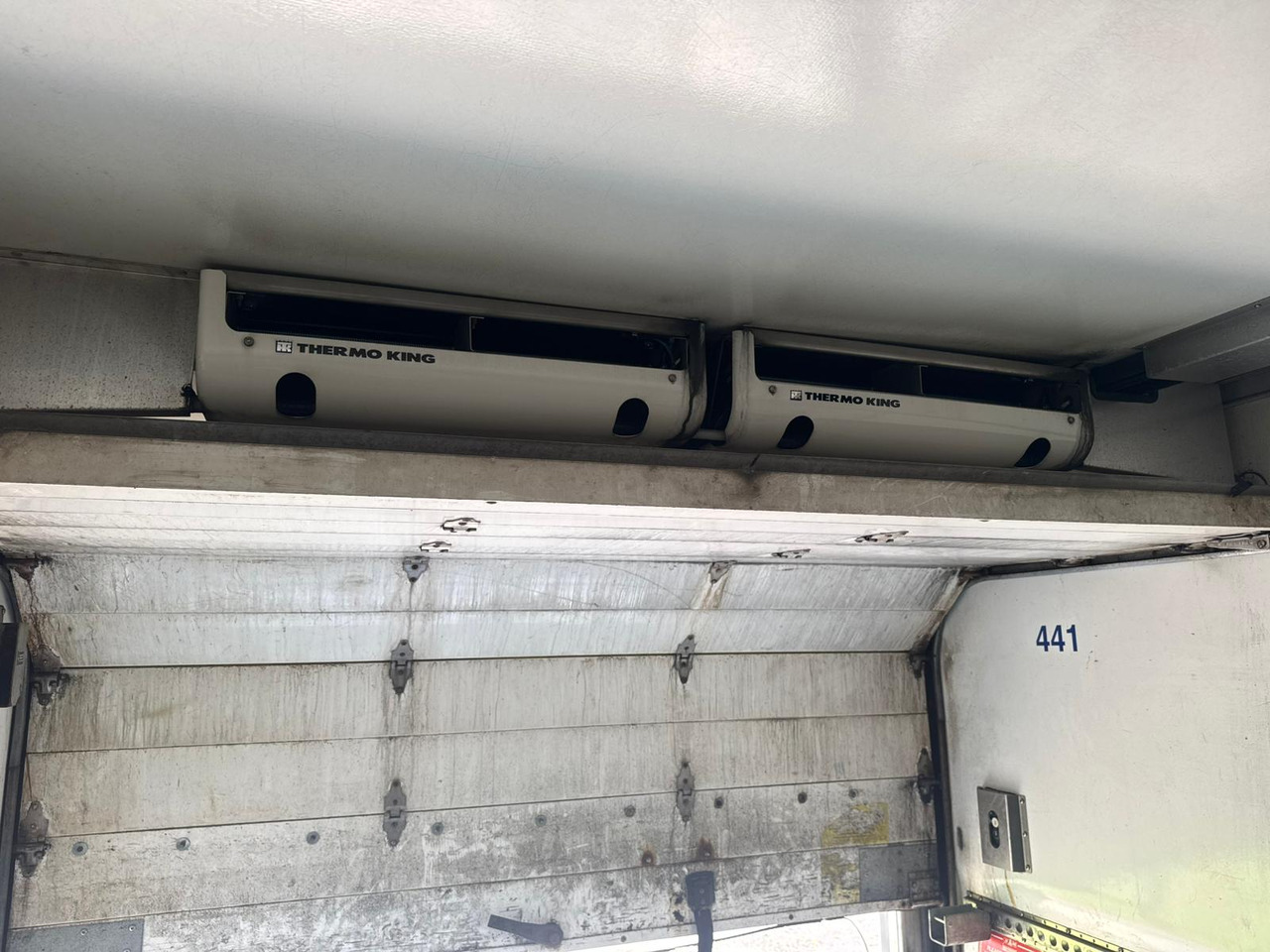 Semi-remorque frigorifique 2011 Gray & Adams 11.4m Fridge Trailer – 441: photos 10
