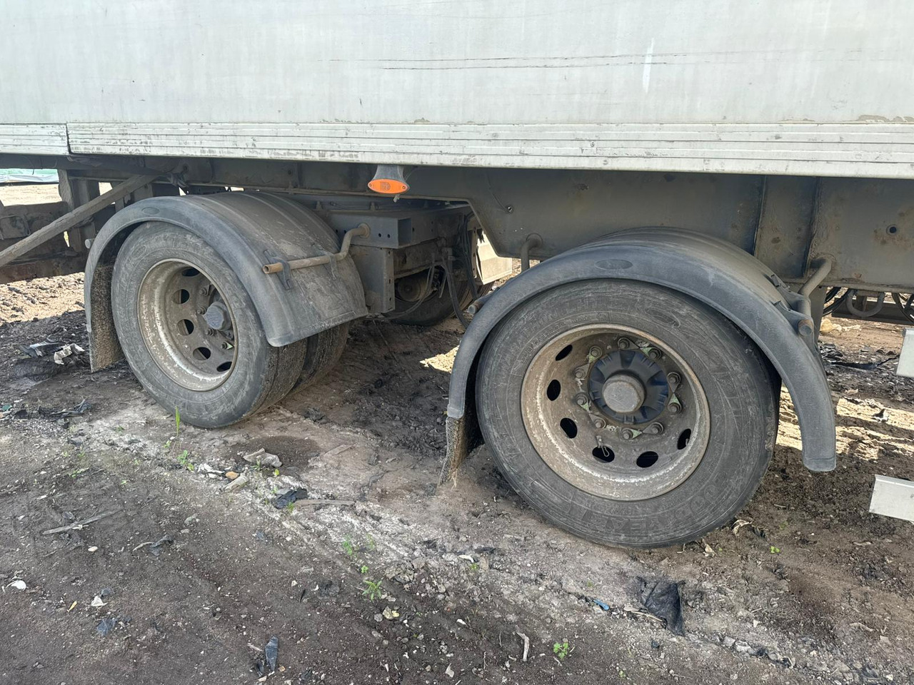 Semi-remorque frigorifique 2011 Gray & Adams 11.4m Fridge Trailer – 441: photos 23