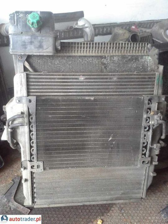 CHŁODNICA WODY MERCEDES ACTROS MP1 MP2 MP3 - Système de refroidissement pour Camion: photos 2 CHŁODNICA WODY MERCEDES ACTROS MP1 MP2 MP3 - Système de refroidissement pour Camion: photos 2