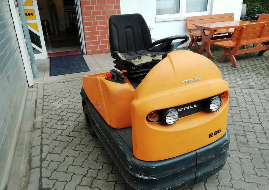 Still R06-06 - Chariot tracteur: photos 3 Still R06-06 - Chariot tracteur: photos 3