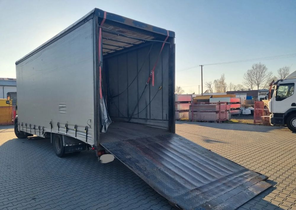 MAN LE 15 220 - Remorqueuse: photos 2 MAN LE 15 220 - Remorqueuse: photos 2