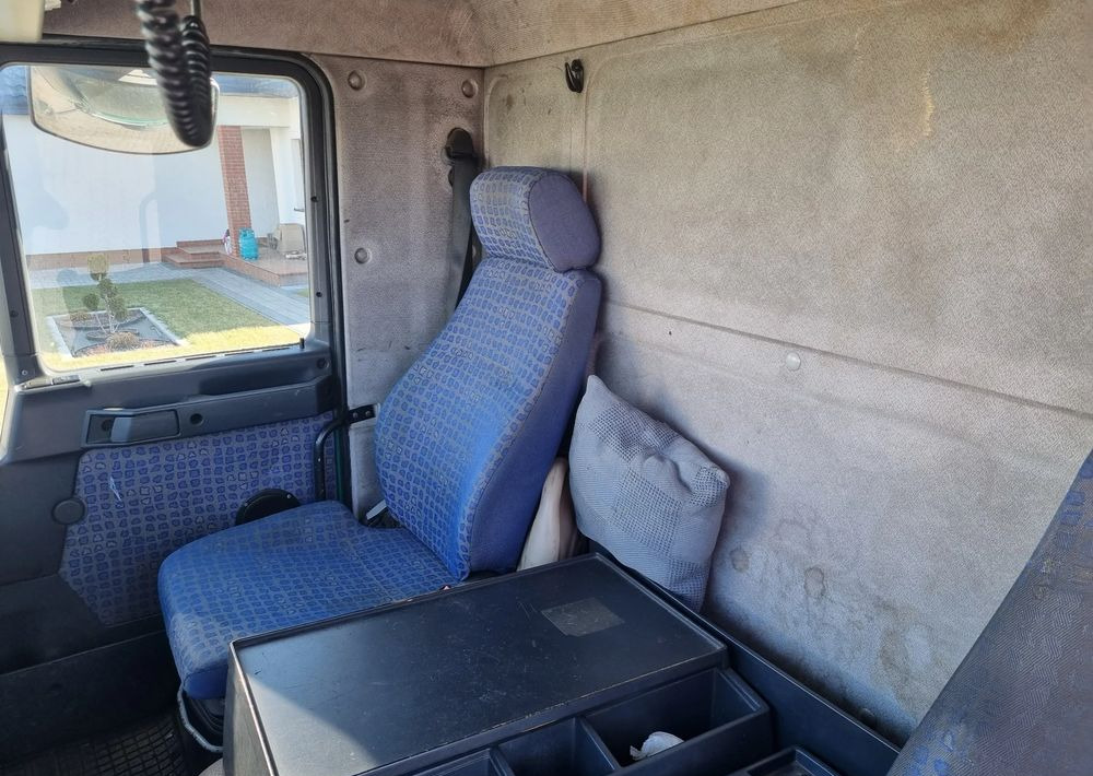 Remorqueuse MAN LE 15 220: photos 14 Remorqueuse MAN LE 15 220: photos 14