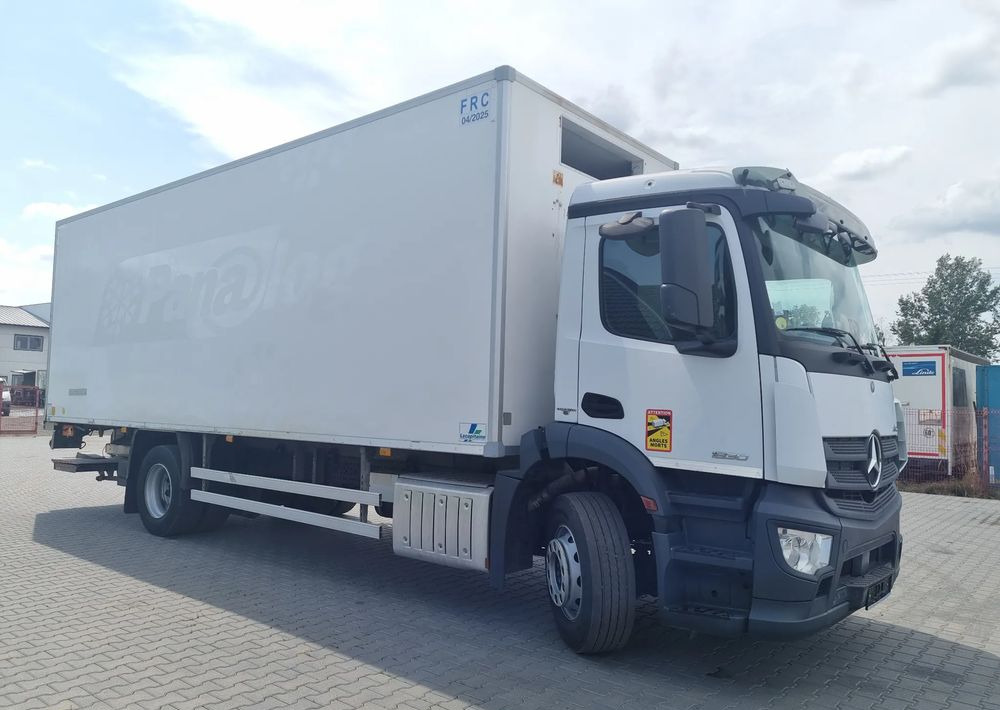 Mercedes-Benz Antos 1830 - Camion frigorifique: photos 2 Mercedes-Benz Antos 1830 - Camion frigorifique: photos 2