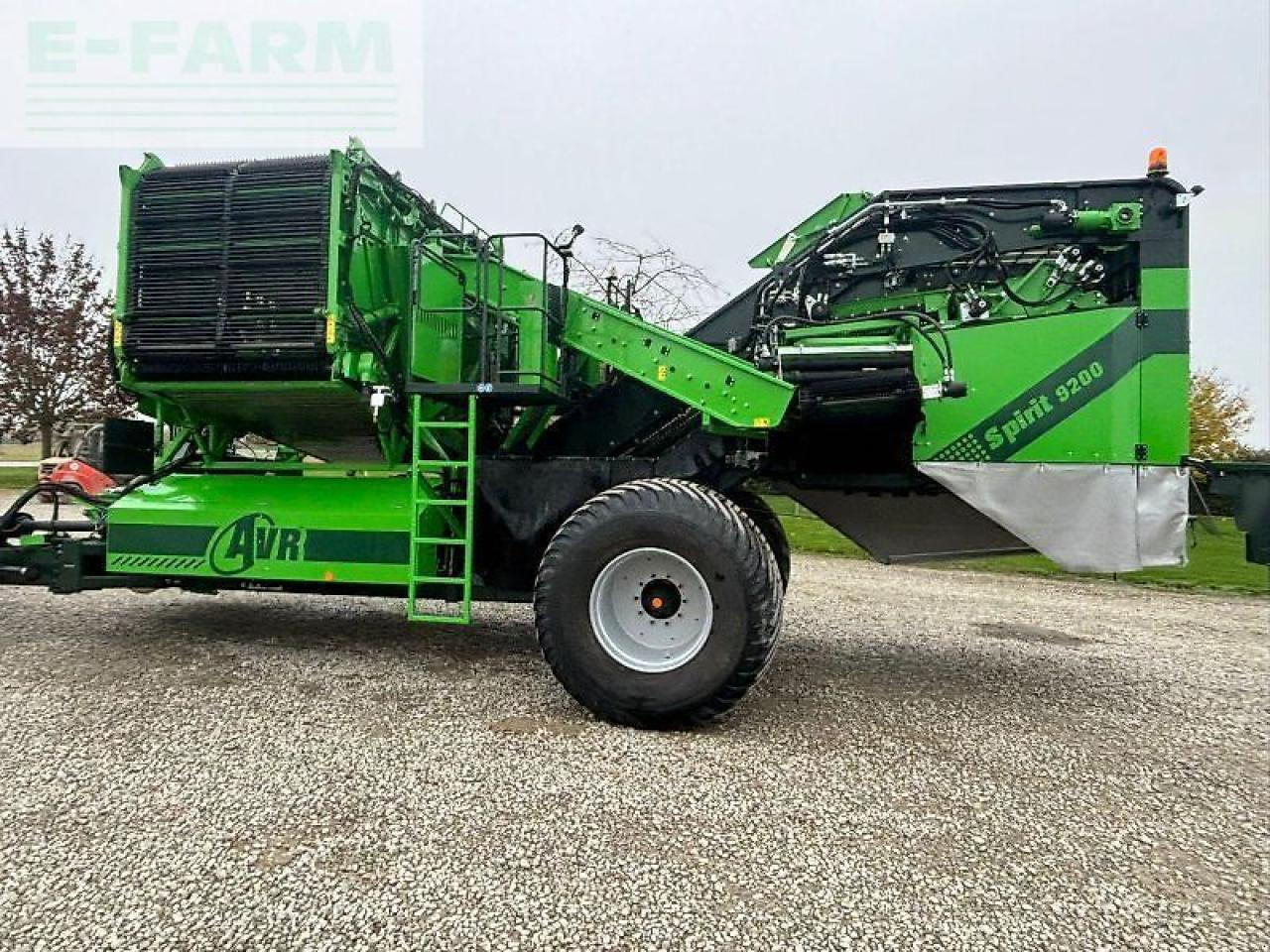 AVR spirit 9200 - Arracheuse de pommes de terre: photos 4 AVR spirit 9200 - Arracheuse de pommes de terre: photos 4
