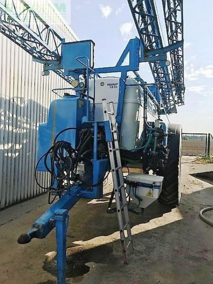 Agrio mamut 6036 - Pulvérisateur traîné: photos 1 Agrio mamut 6036 - Pulvérisateur traîné: photos 1