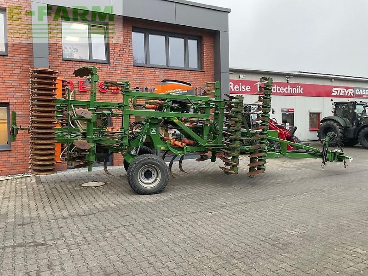 Amazone ceus 5000-2tx & greendrill 500 h - Semoir: photos 2 Amazone ceus 5000-2tx & greendrill 500 h - Semoir: photos 2