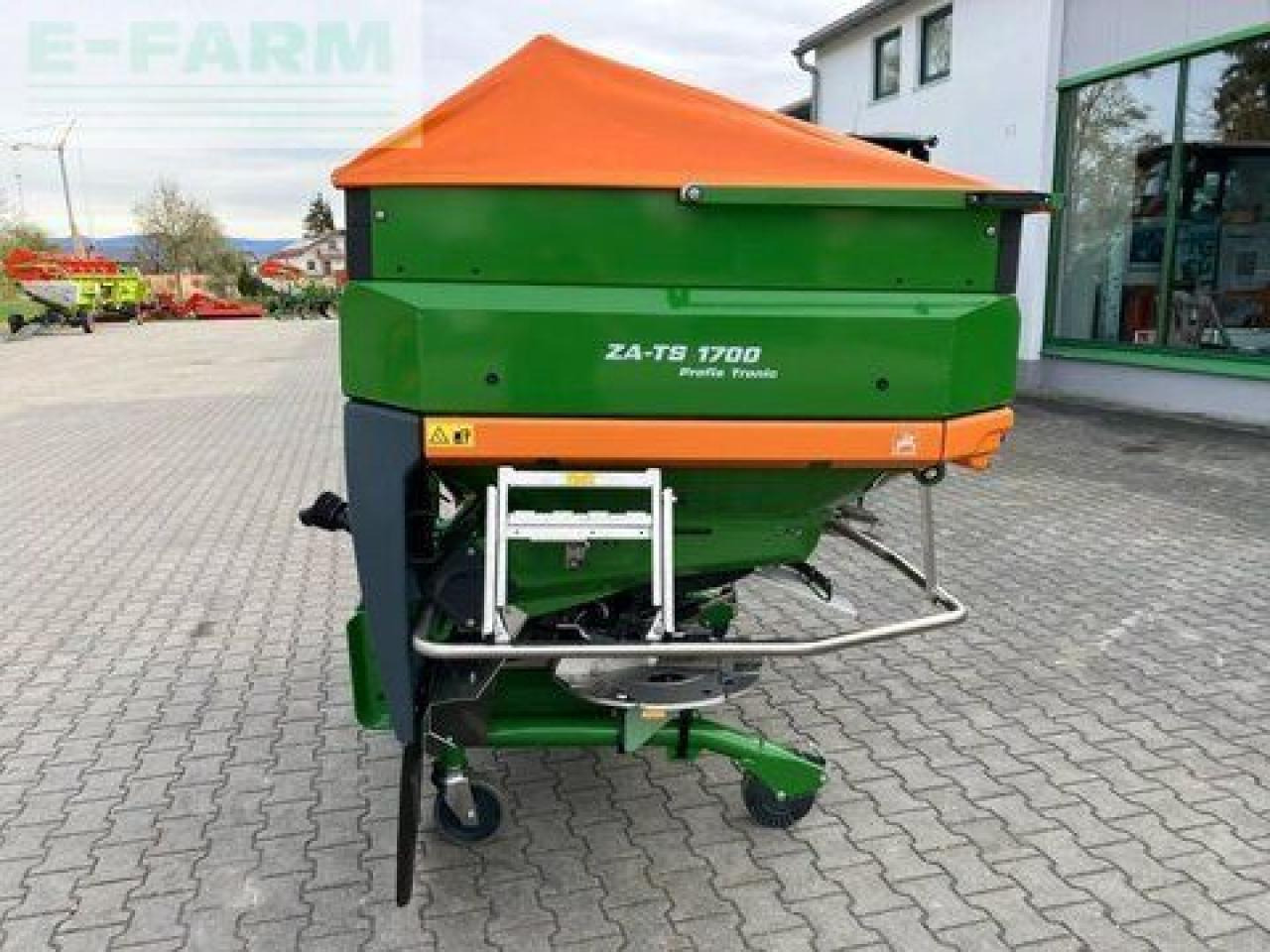 Amazone za-ts 1700 profis tronic - Distributeur d'engrais: photos 1 Amazone za-ts 1700 profis tronic - Distributeur d'engrais: photos 1