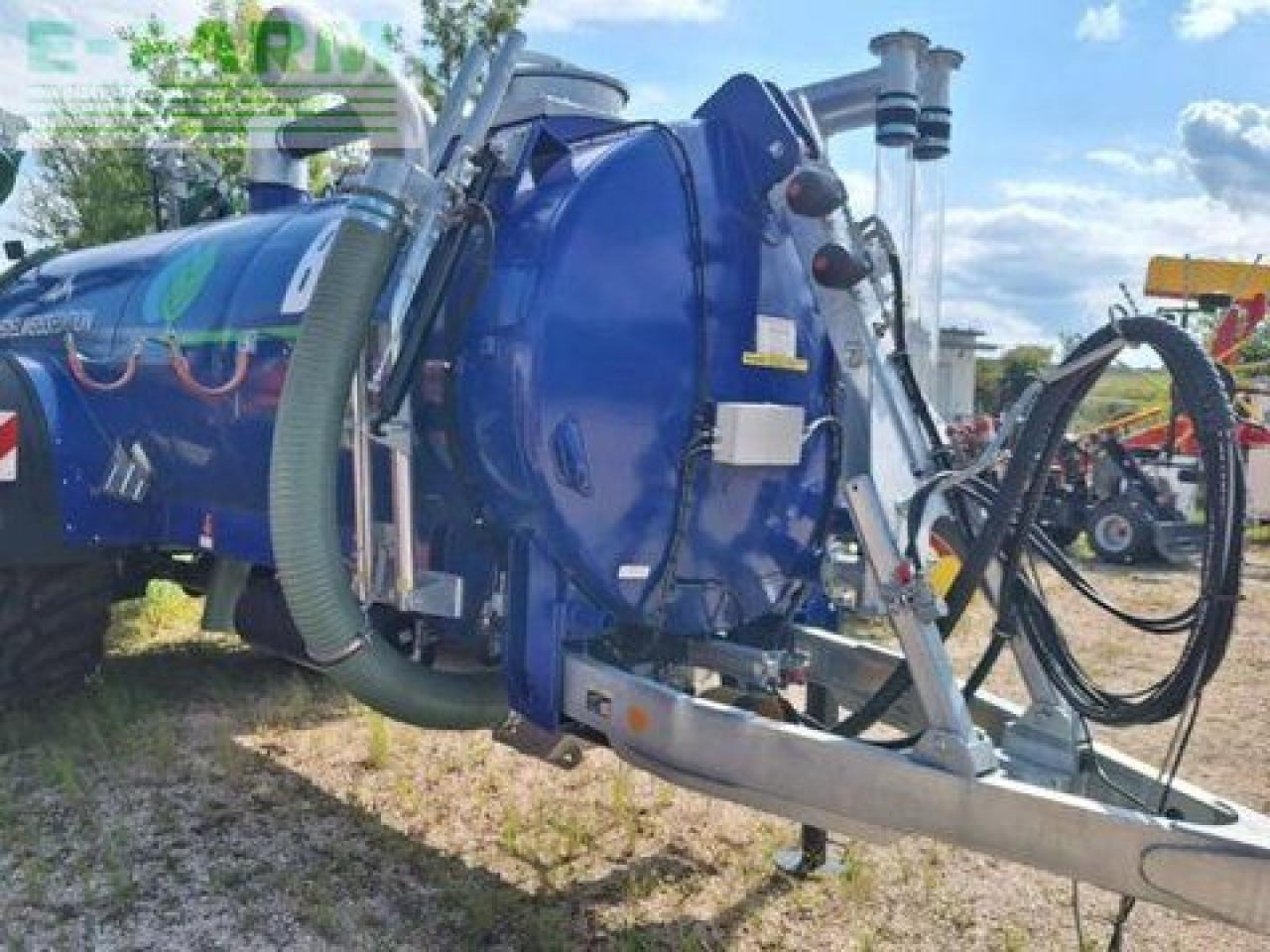 BSA bsa ptw 9 e edelweiss #454 - Tonne à lisier: photos 2 BSA bsa ptw 9 e edelweiss #454 - Tonne à lisier: photos 2