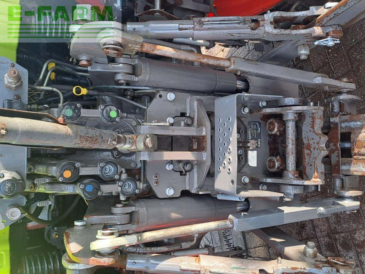 CLAAS ARION 530 CIS - Tracteur agricole: photos 5 CLAAS ARION 530 CIS - Tracteur agricole: photos 5