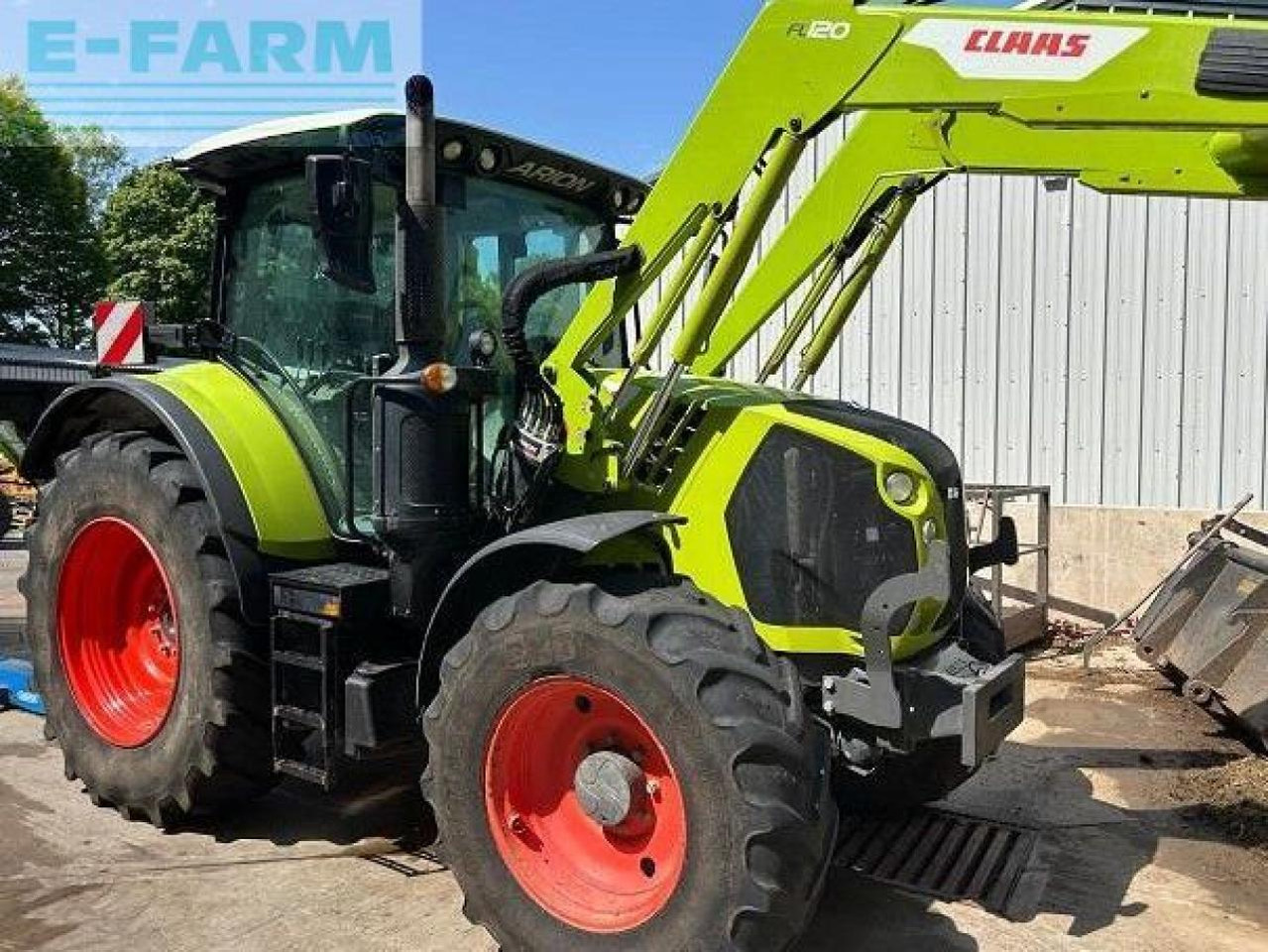CLAAS ARION 550 CIS 40K CIS - Tracteur agricole: photos 1 CLAAS ARION 550 CIS 40K CIS - Tracteur agricole: photos 1