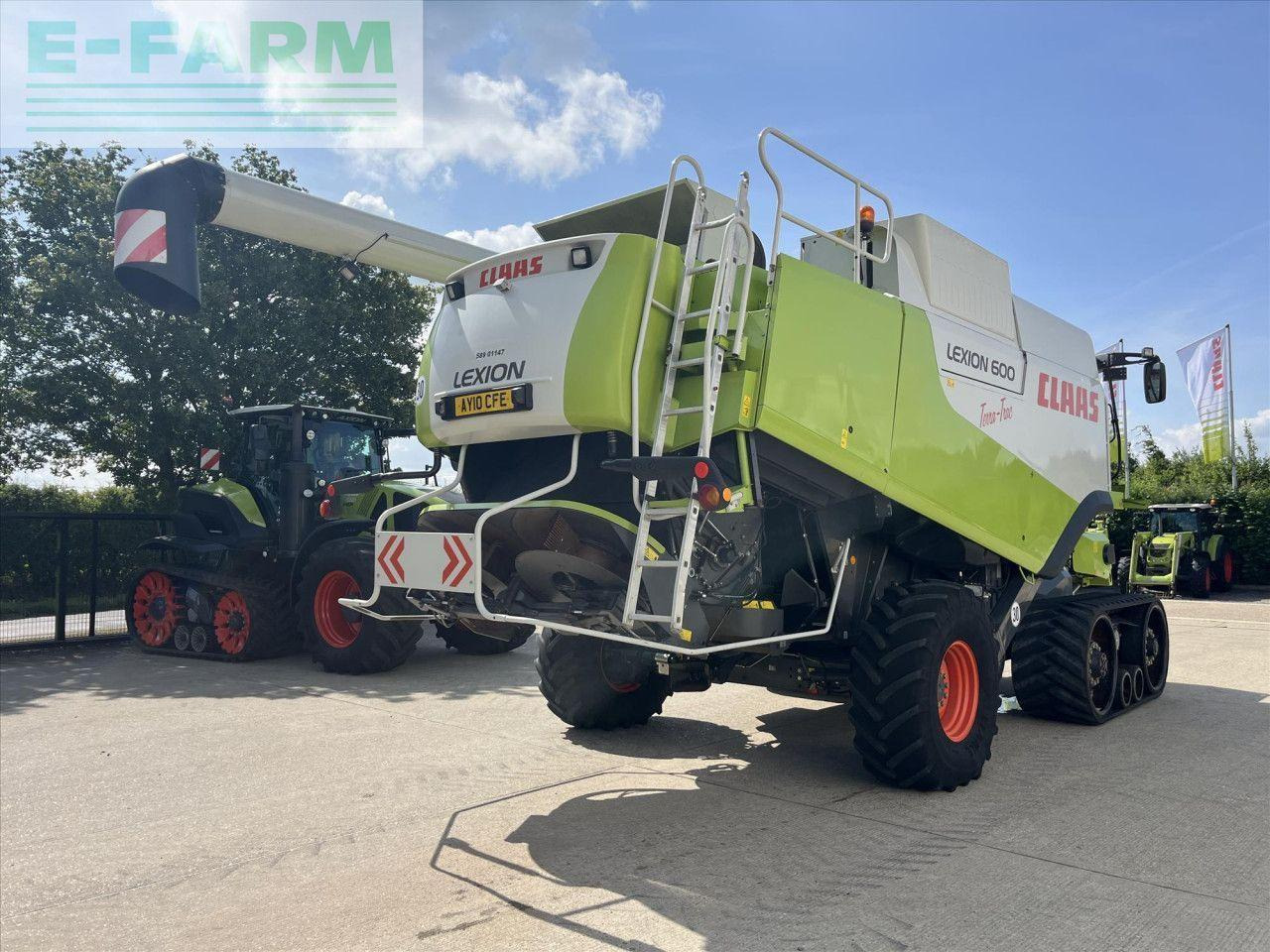 CLAAS LEXION 750 TT - Moissonneuse-batteuse: photos 5 CLAAS LEXION 750 TT - Moissonneuse-batteuse: photos 5