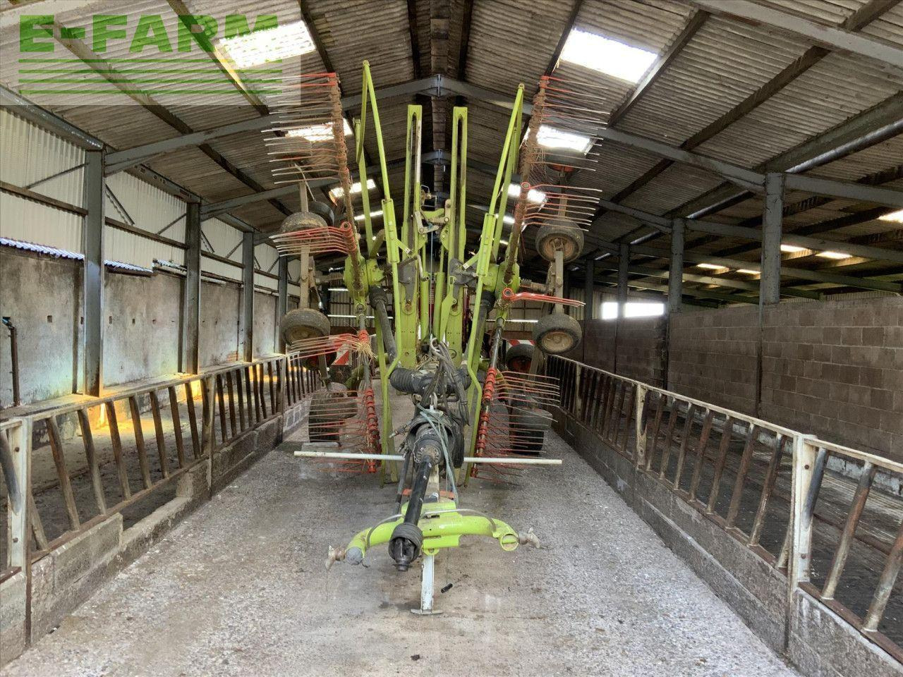 CLAAS LINER 2900 - Faneuse: photos 1 CLAAS LINER 2900 - Faneuse: photos 1