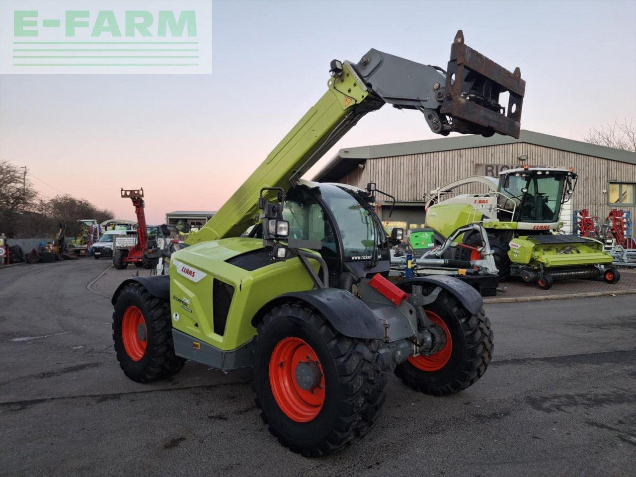 CLAAS SCORPION 736 - Chariot télescopique: photos 1 CLAAS SCORPION 736 - Chariot télescopique: photos 1