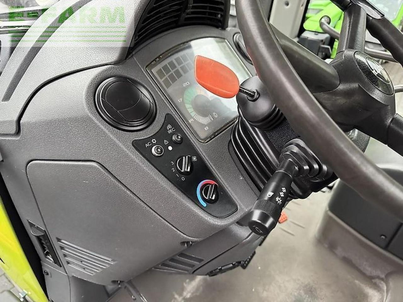 Tracteur agricole CLAAS ares 617 atz ATZ: photos 14 Tracteur agricole CLAAS ares 617 atz ATZ: photos 14