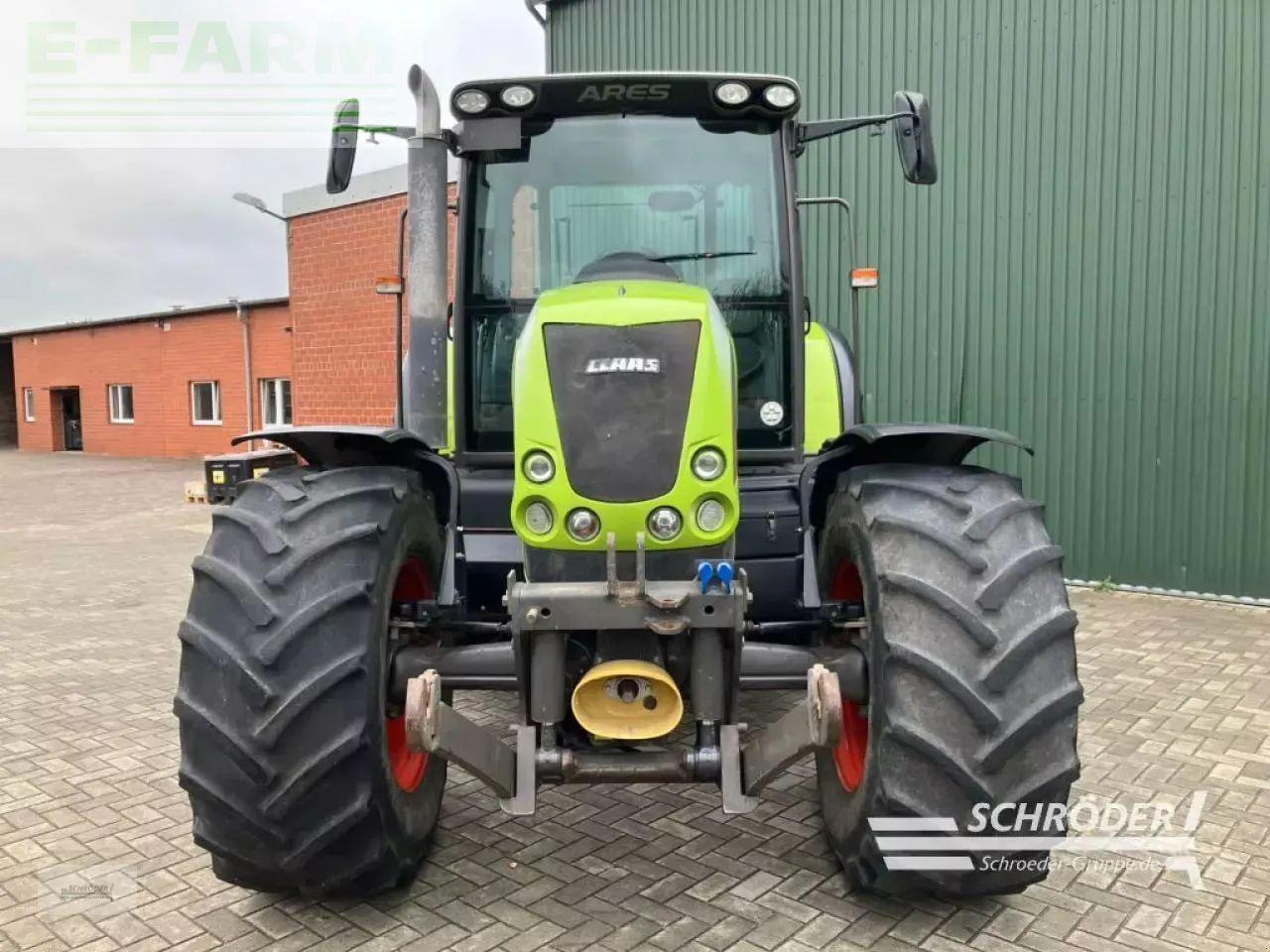 CLAAS ares 697 atz ATZ - Tracteur agricole: photos 2 CLAAS ares 697 atz ATZ - Tracteur agricole: photos 2