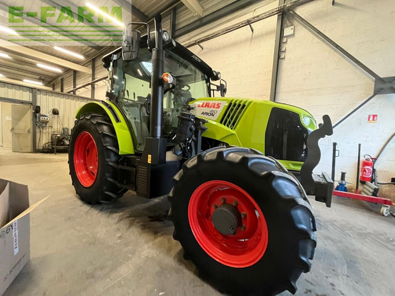 CLAAS arion 410 (a52/100) - Tracteur agricole: photos 1 CLAAS arion 410 (a52/100) - Tracteur agricole: photos 1