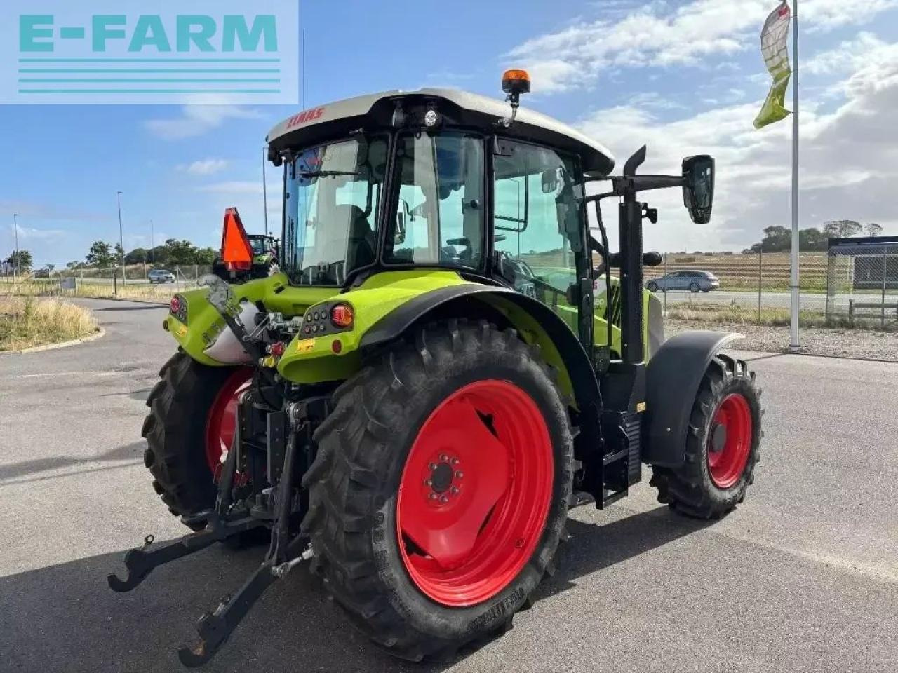 CLAAS arion 420 cis - Tracteur agricole: photos 5 CLAAS arion 420 cis - Tracteur agricole: photos 5