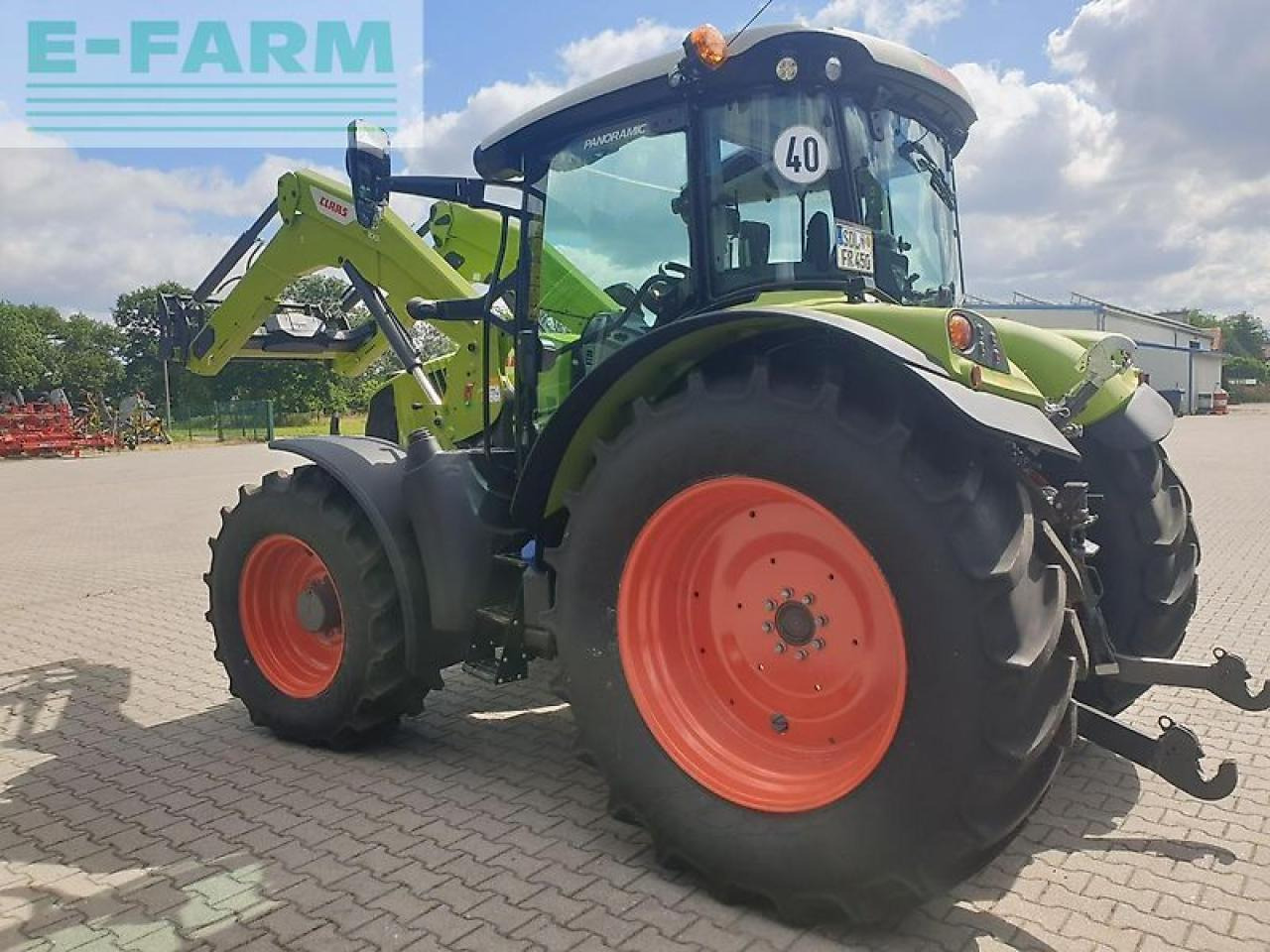 CLAAS arion 450 cis +frontlader fl 100 c CIS+ - Tracteur agricole: photos 3 CLAAS arion 450 cis +frontlader fl 100 c CIS+ - Tracteur agricole: photos 3