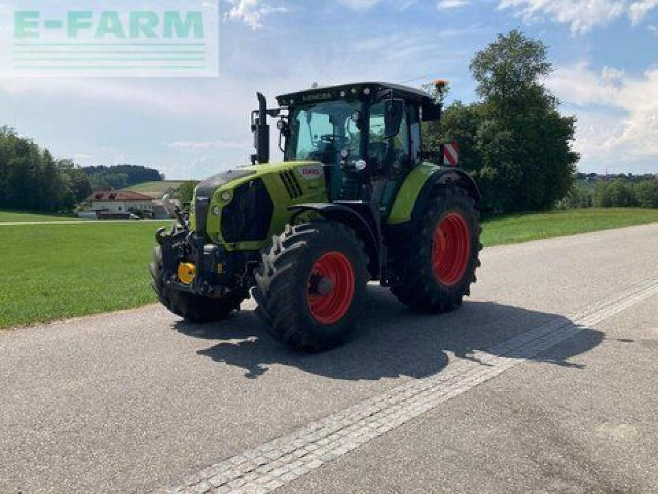 CLAAS arion 530 cmatic - Tracteur agricole: photos 1 CLAAS arion 530 cmatic - Tracteur agricole: photos 1