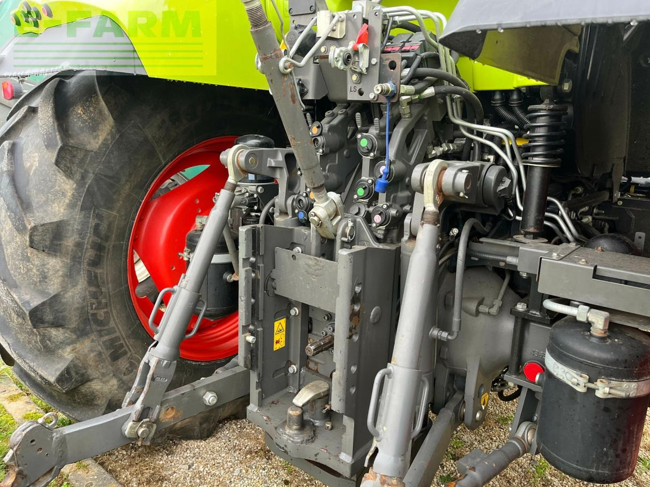 CLAAS arion 610 cmatic - Tracteur agricole: photos 4 CLAAS arion 610 cmatic - Tracteur agricole: photos 4