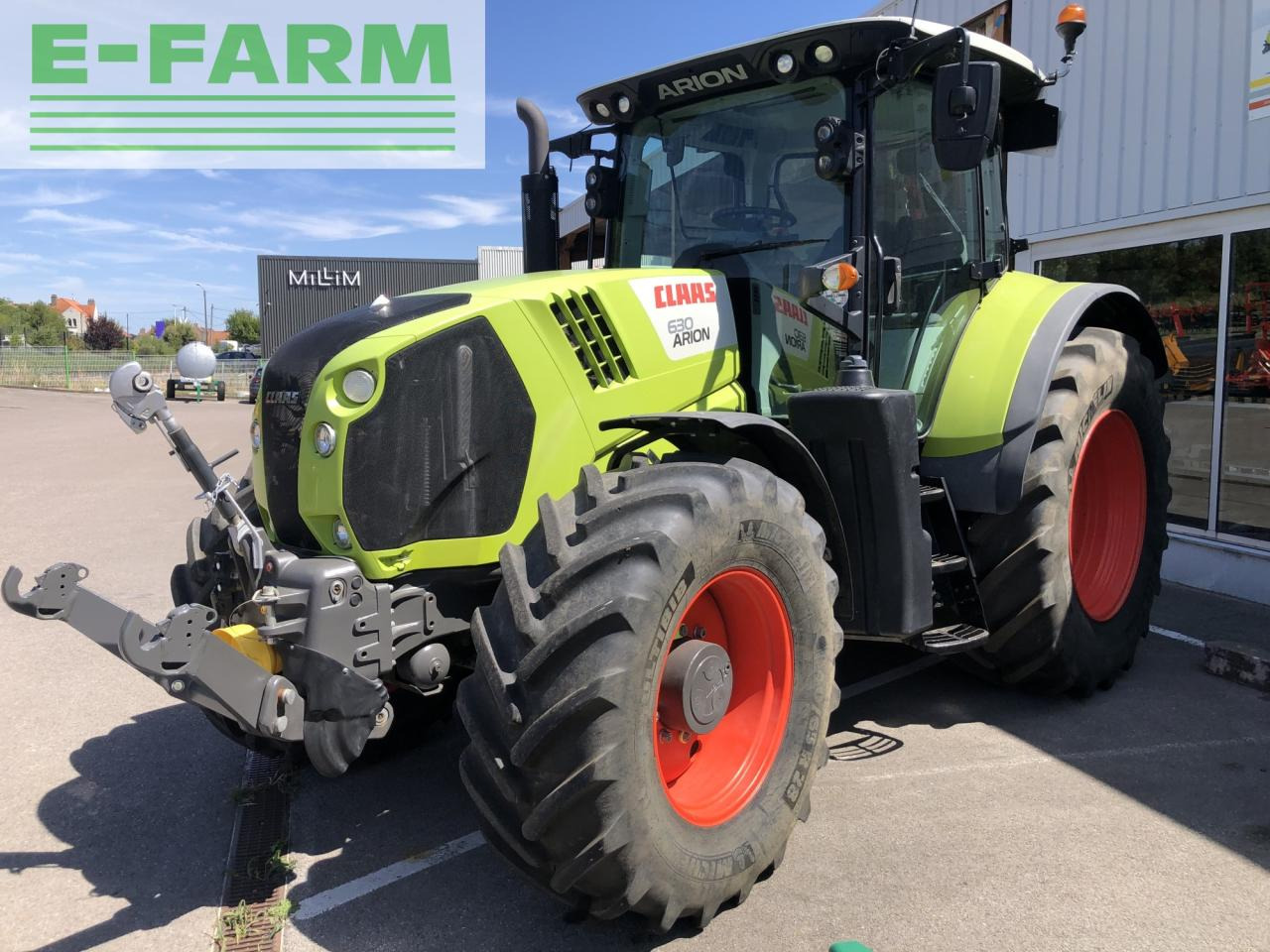 CLAAS arion 630 t4i - Tracteur agricole: photos 1 CLAAS arion 630 t4i - Tracteur agricole: photos 1