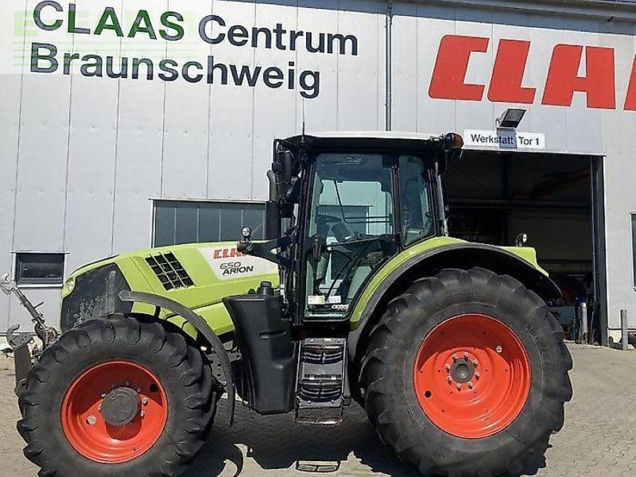 CLAAS arion 650 cebis - Tracteur agricole: photos 1 CLAAS arion 650 cebis - Tracteur agricole: photos 1