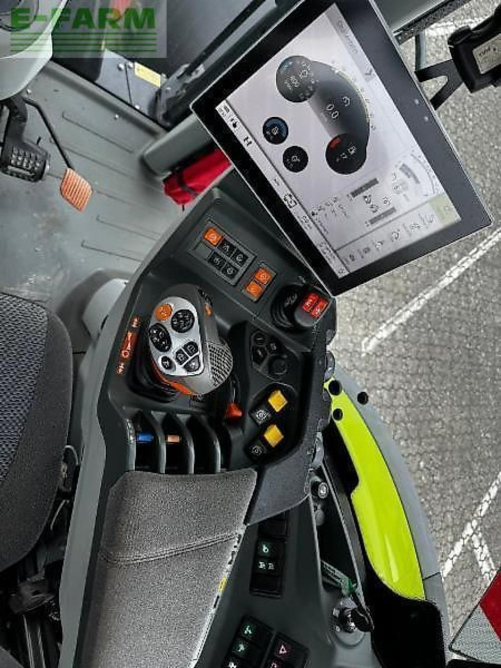 Tracteur agricole CLAAS arion 660 cmatic: photos 11 Tracteur agricole CLAAS arion 660 cmatic: photos 11