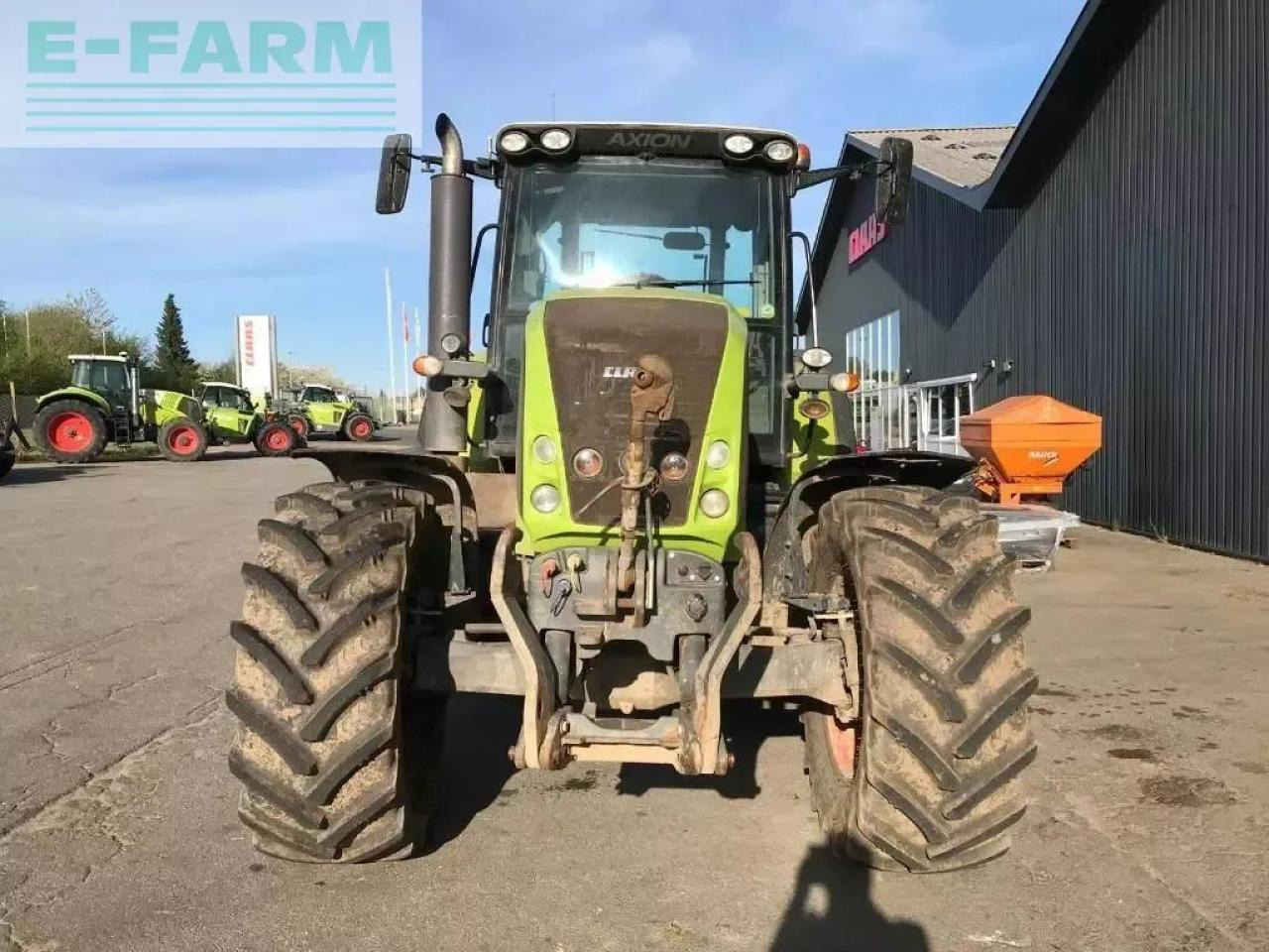 CLAAS axion 810 - Tracteur agricole: photos 4 CLAAS axion 810 - Tracteur agricole: photos 4