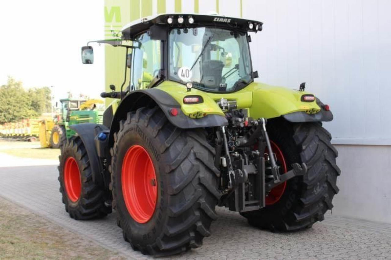 CLAAS axion 810 cmatic CMATIC - Tracteur agricole: photos 5 CLAAS axion 810 cmatic CMATIC - Tracteur agricole: photos 5