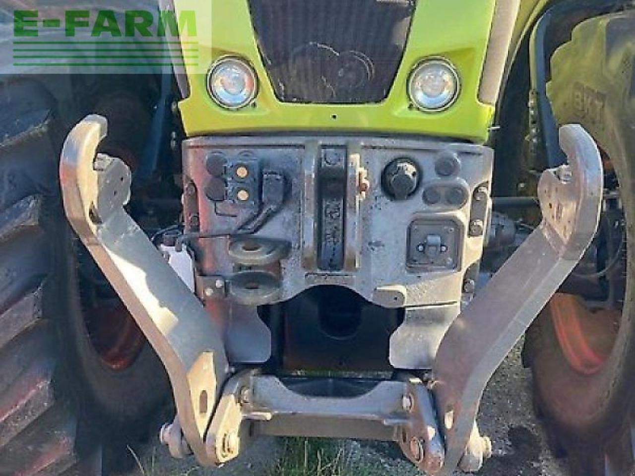 CLAAS axion 830 - Tracteur agricole: photos 2 CLAAS axion 830 - Tracteur agricole: photos 2