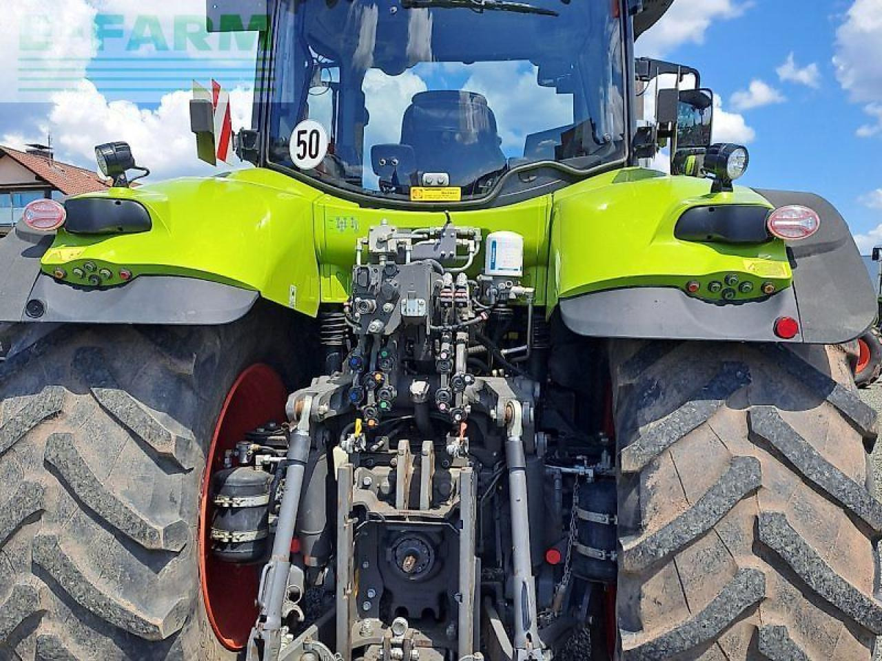 CLAAS axion 870 c-matic - Tracteur agricole: photos 4 CLAAS axion 870 c-matic - Tracteur agricole: photos 4