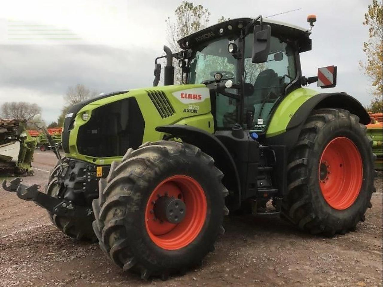 CLAAS axion 870 cmatic CMATIC - Tracteur agricole: photos 1 CLAAS axion 870 cmatic CMATIC - Tracteur agricole: photos 1