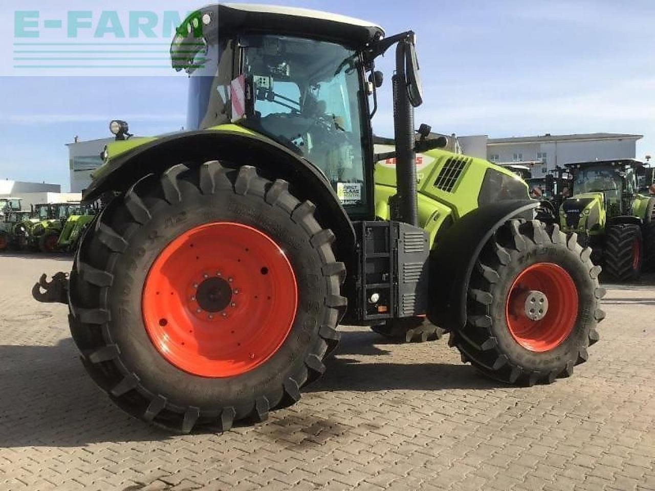 CLAAS axion 870 cmatic CMATIC - Tracteur agricole: photos 4 CLAAS axion 870 cmatic CMATIC - Tracteur agricole: photos 4