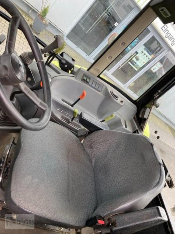 Tracteur agricole CLAAS axos 320 mit stoll frontlader: photos 10