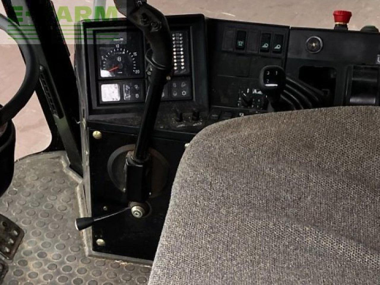 Moissonneuse-batteuse CLAAS dominator 88 vx: photos 12
