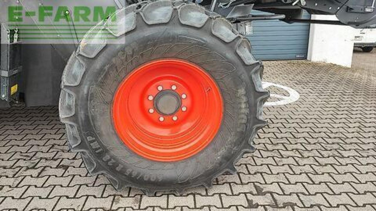 CLAAS lexion 5500 montana top zustand - Moissonneuse-batteuse: photos 5 CLAAS lexion 5500 montana top zustand - Moissonneuse-batteuse: photos 5