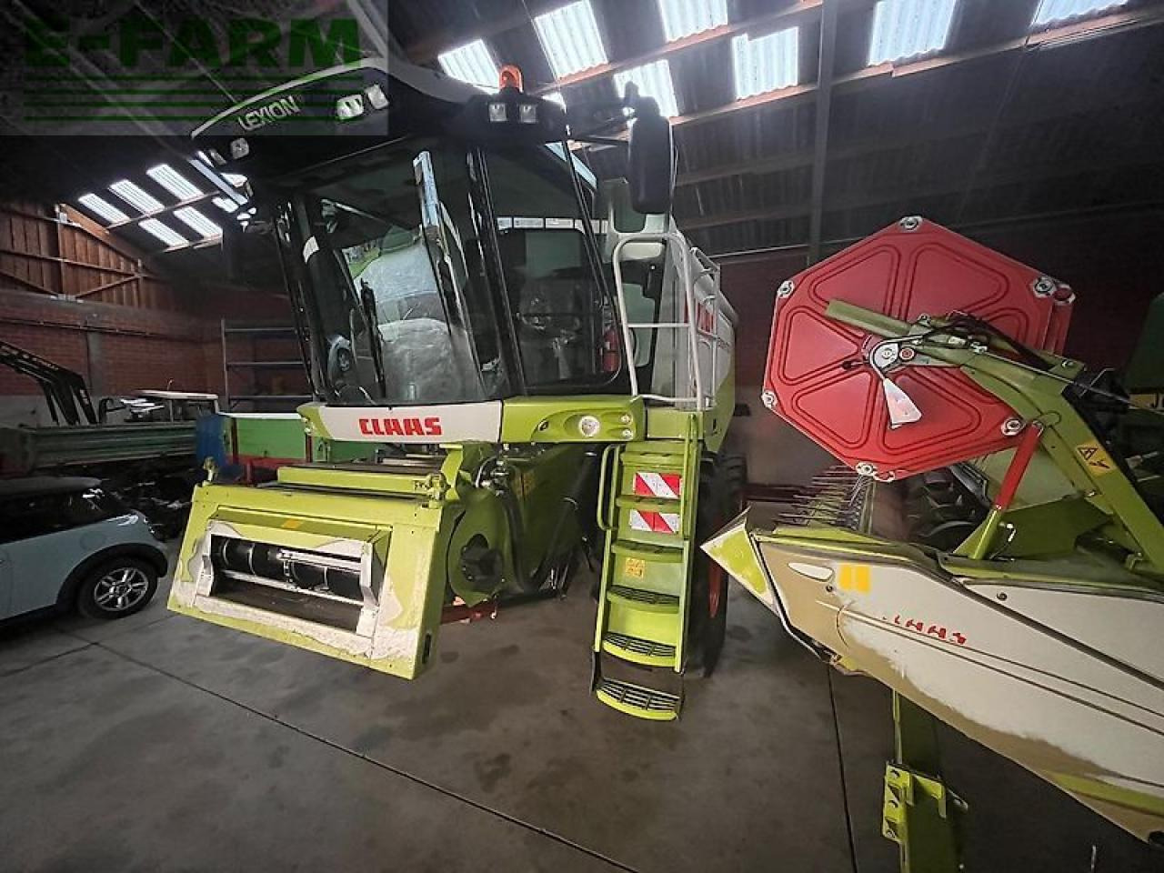 CLAAS lexion 570 c 4-trac - Moissonneuse-batteuse: photos 2 CLAAS lexion 570 c 4-trac - Moissonneuse-batteuse: photos 2