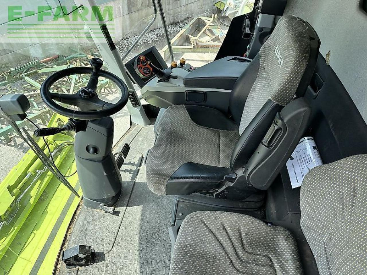 Moissonneuse-batteuse CLAAS lexion 630 montana: photos 15