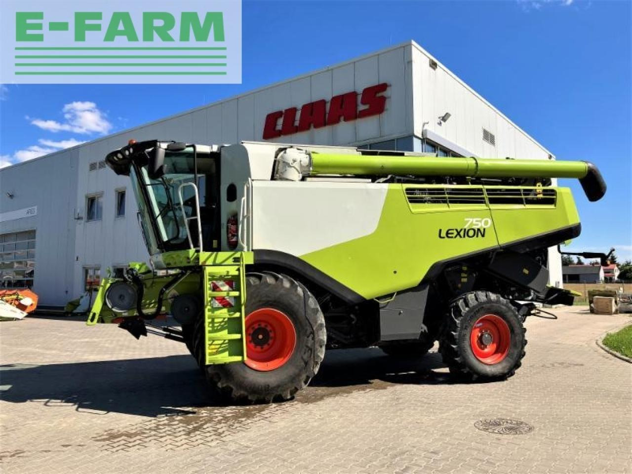 CLAAS lexion 750 - Moissonneuse-batteuse: photos 2 CLAAS lexion 750 - Moissonneuse-batteuse: photos 2